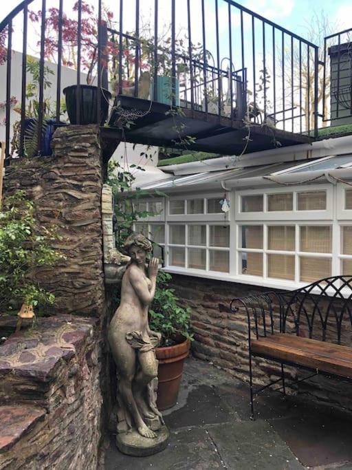 Apartamento Beautiful 2 Bedroom Garden Flat In Great Location *